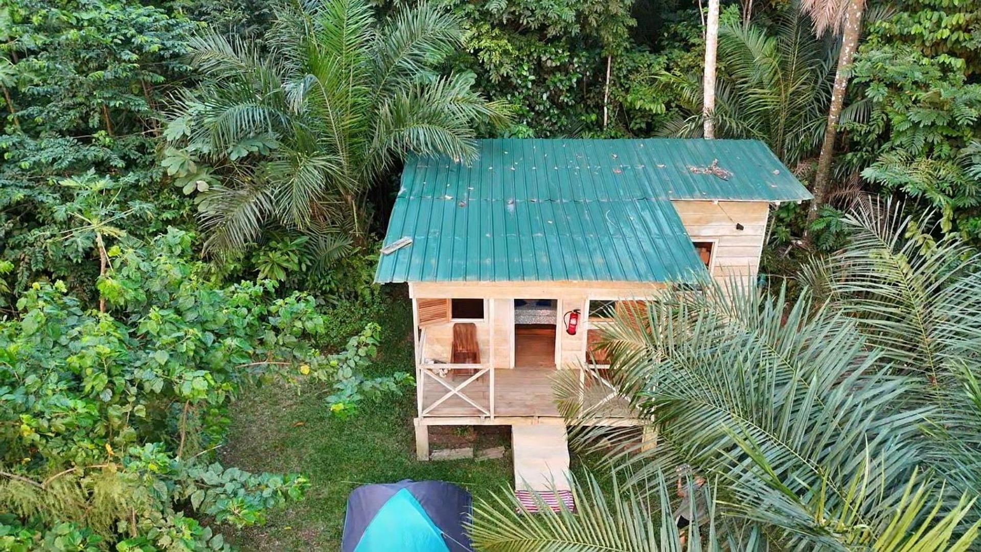 World'S View Wild Camping Salaszoi, Principe Island Santo Antonio Exterior photo
